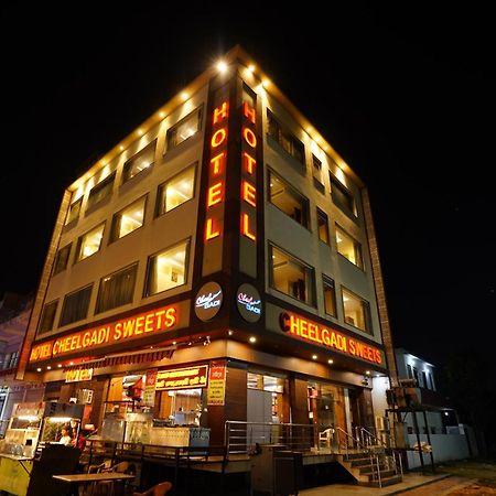 Hotel Cheelgadi Jaipur Ngoại thất bức ảnh