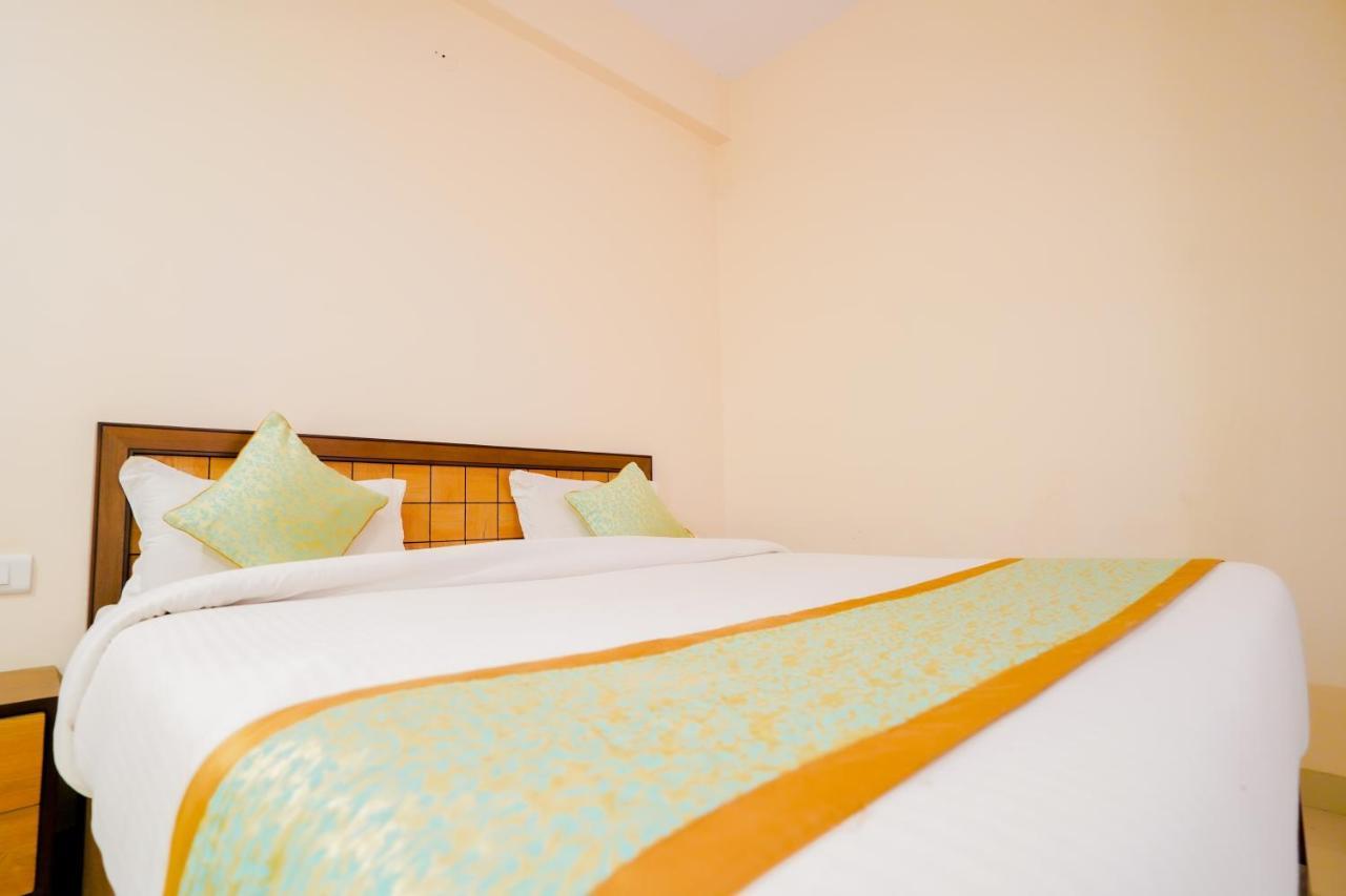 Hotel Cheelgadi Jaipur Ngoại thất bức ảnh