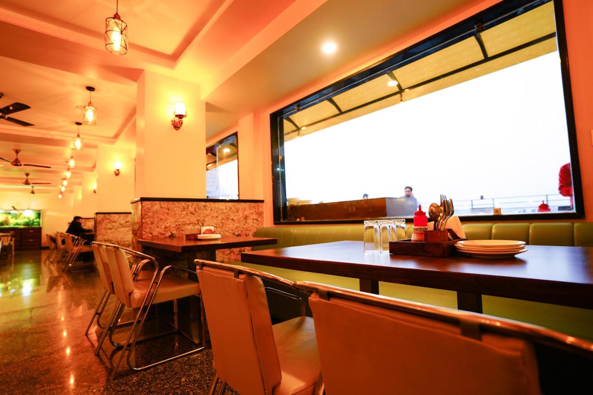 Hotel Cheelgadi Jaipur Ngoại thất bức ảnh
