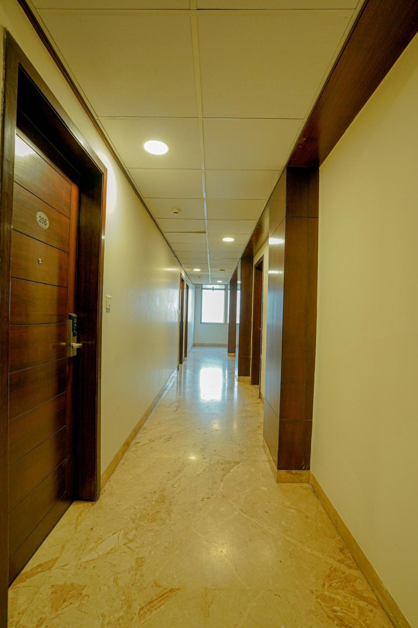 Hotel Cheelgadi Jaipur Ngoại thất bức ảnh