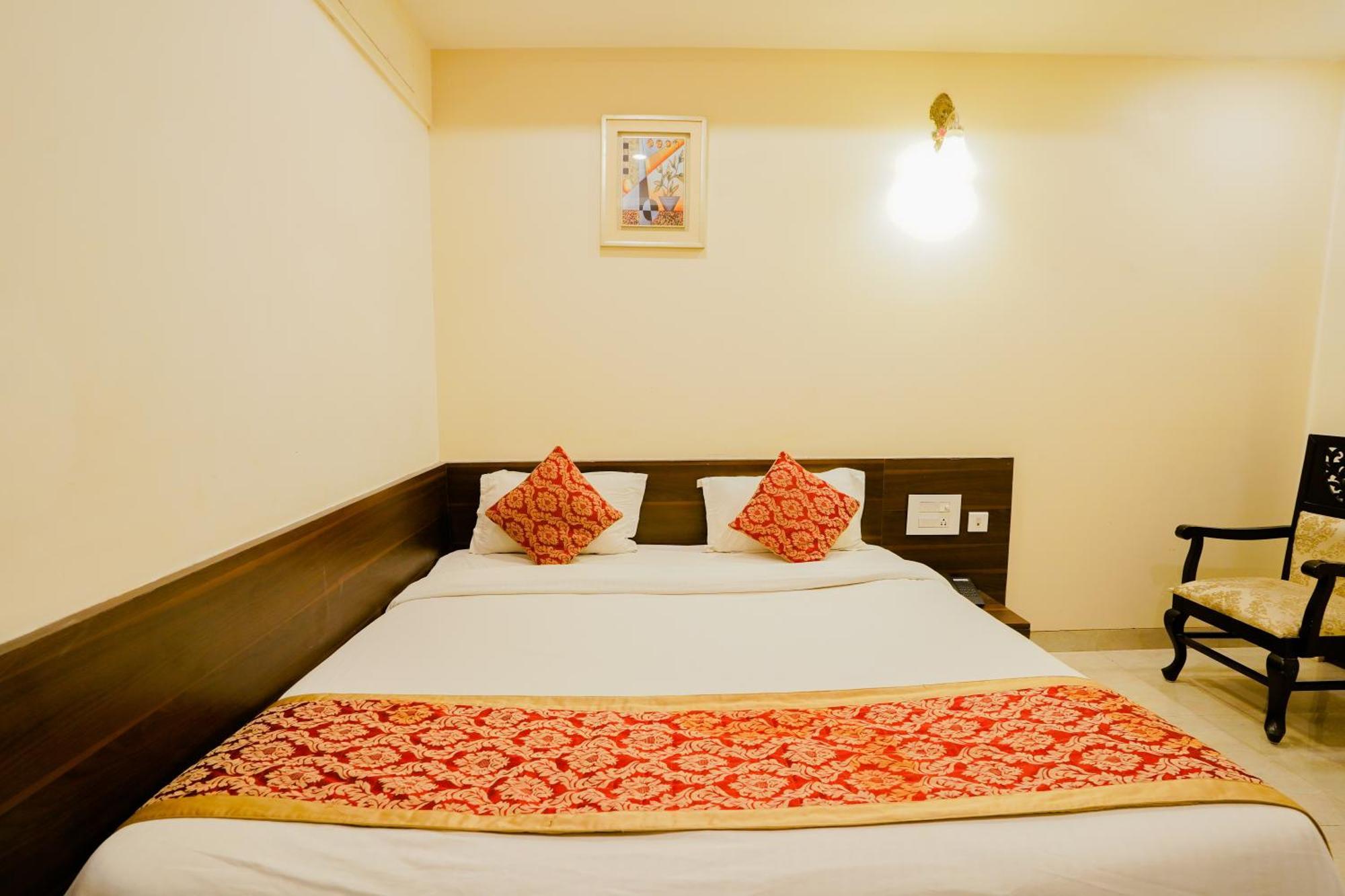 Hotel Cheelgadi Jaipur Ngoại thất bức ảnh