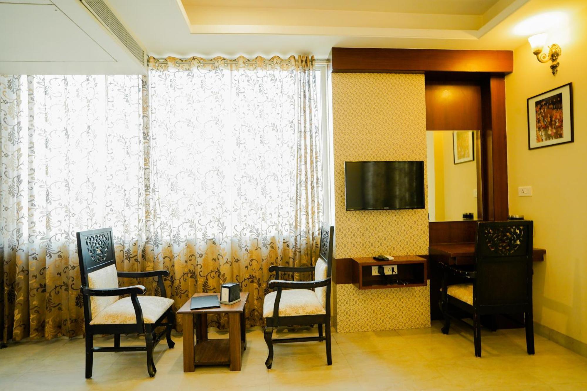 Hotel Cheelgadi Jaipur Ngoại thất bức ảnh