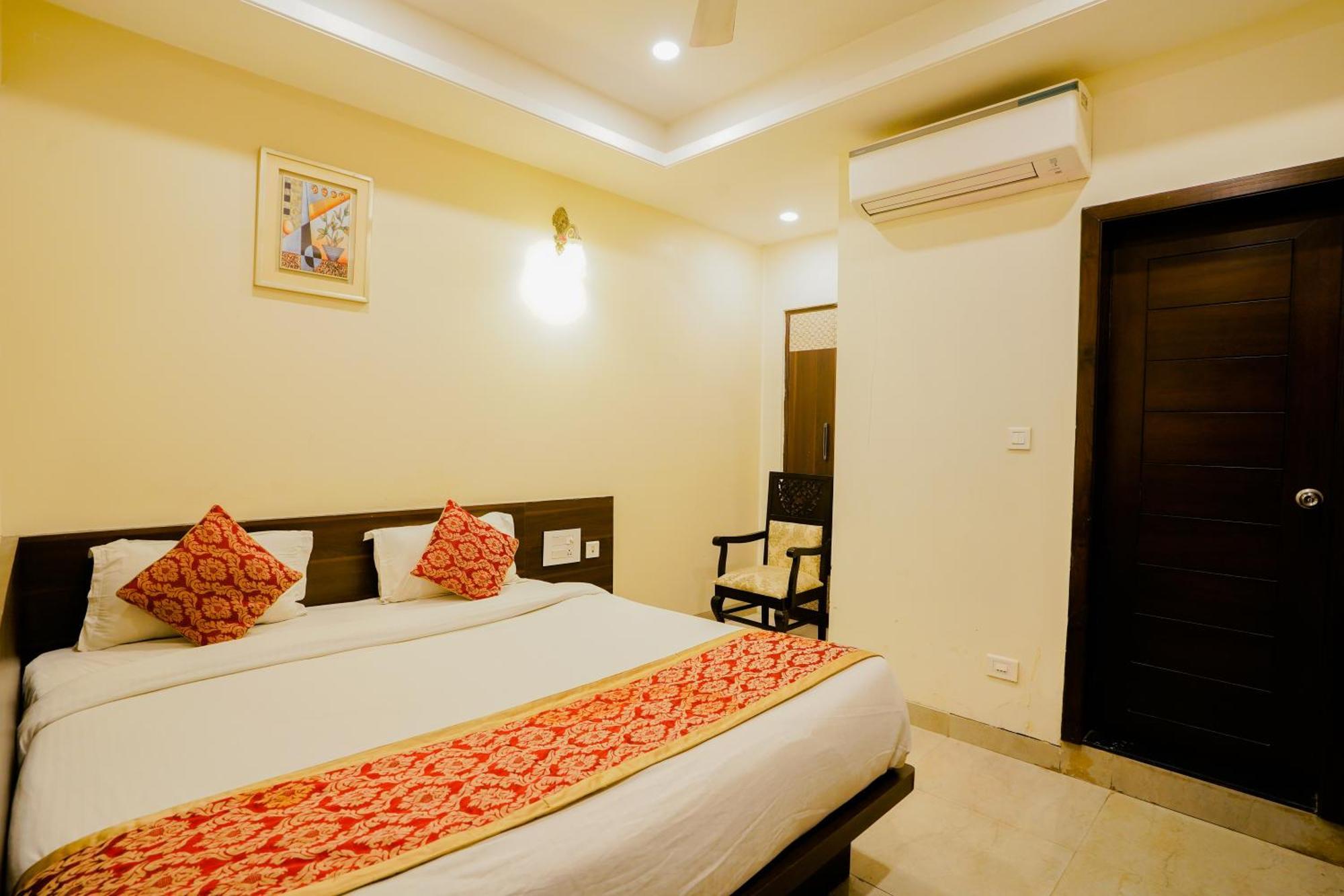 Hotel Cheelgadi Jaipur Ngoại thất bức ảnh