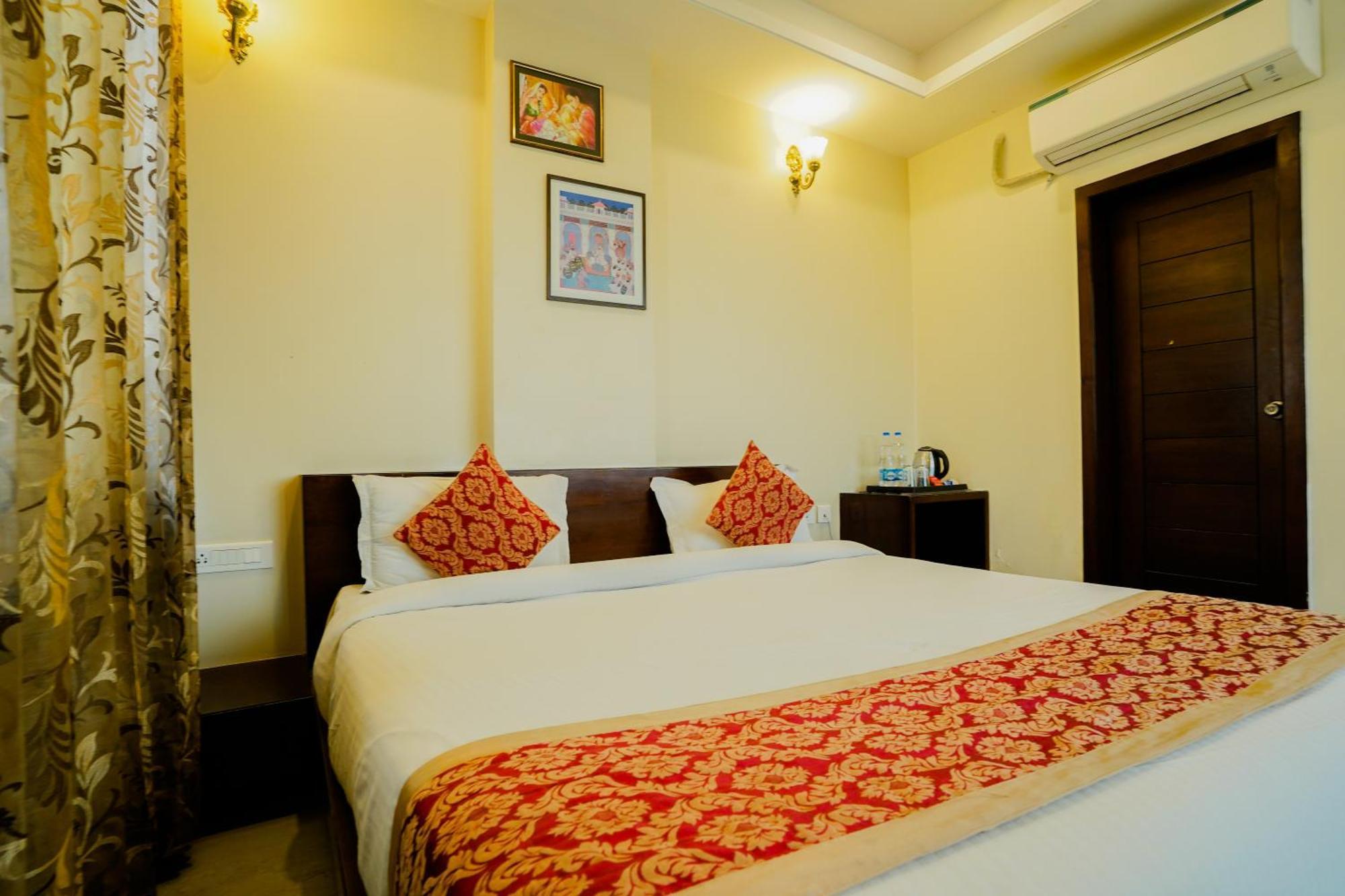 Hotel Cheelgadi Jaipur Ngoại thất bức ảnh