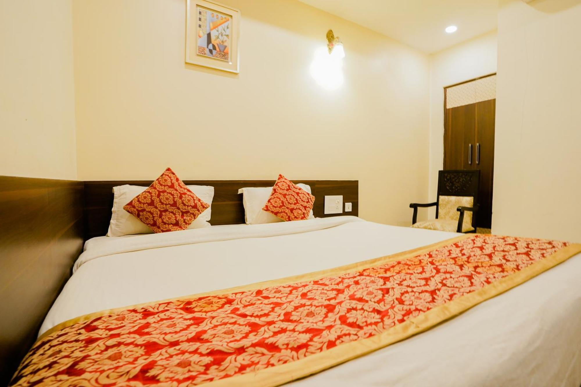 Hotel Cheelgadi Jaipur Ngoại thất bức ảnh